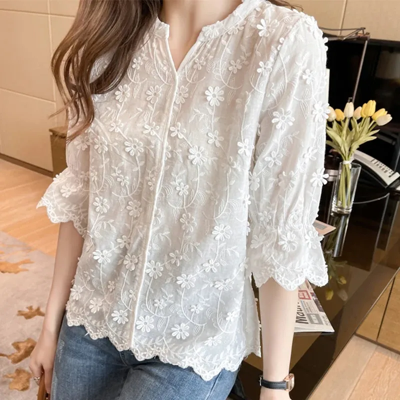 Bonnyshow Summer Tops Lace Blouses Women Embroidery Floral Cotton White Shirt Fashion Casual Short Sleeve Women's Shirts Blusas 9638