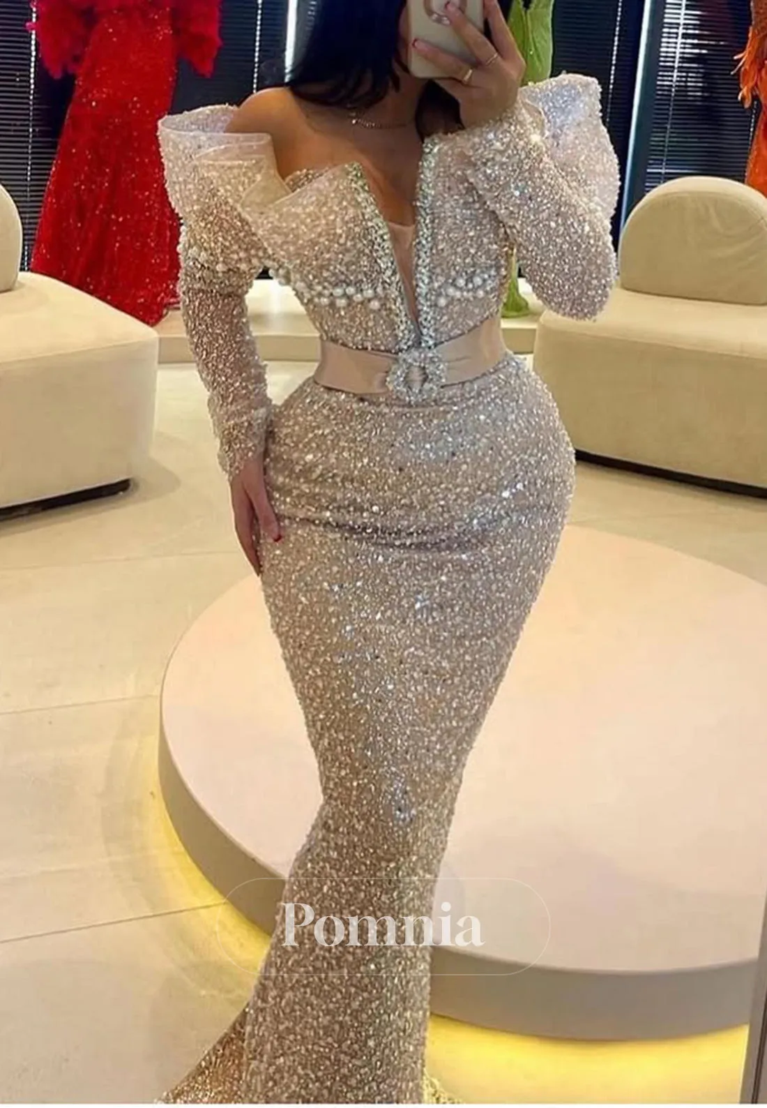 Charming Long Sleeves V-Neck Prom Dress with Sequins Evening Party Dress
