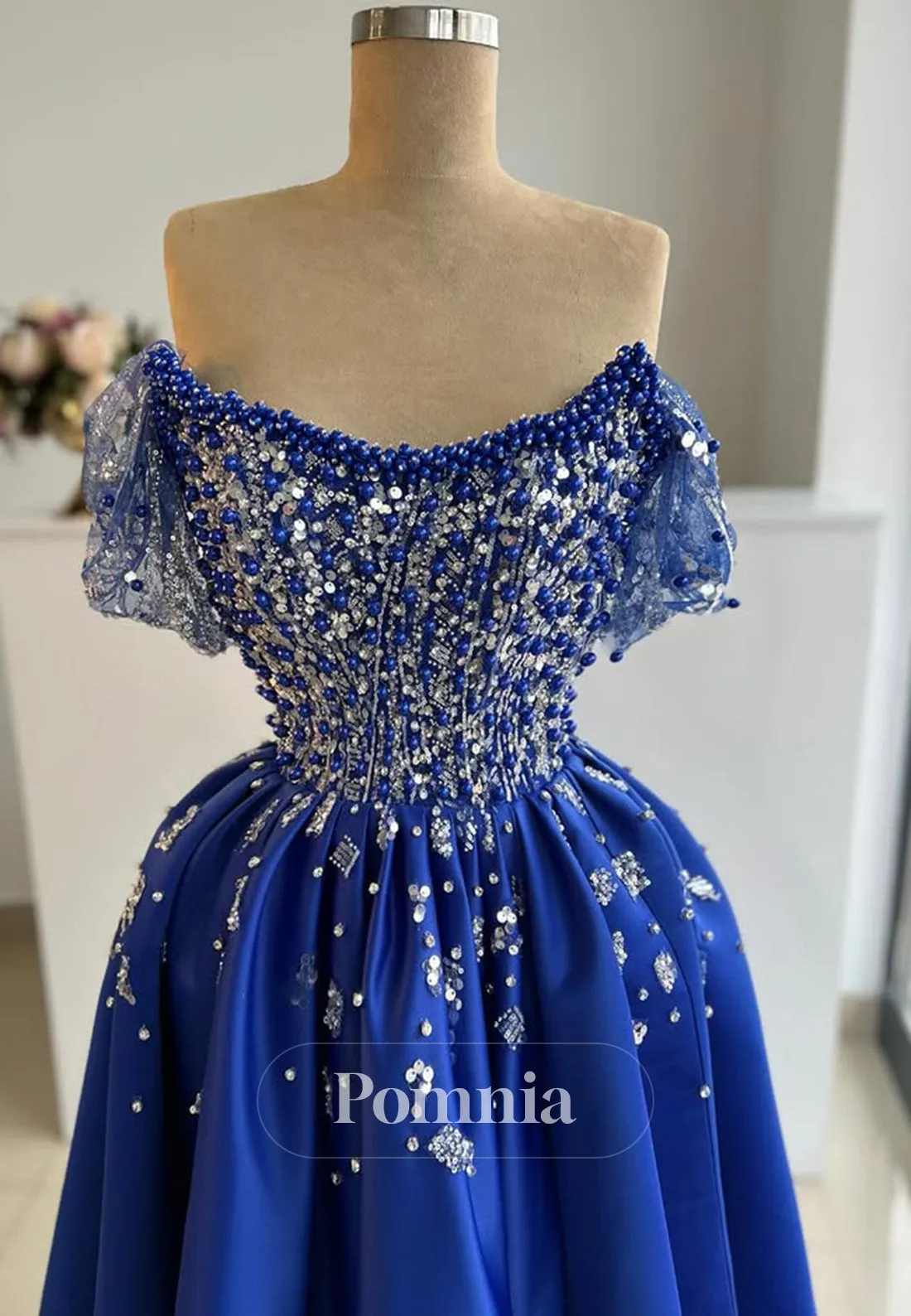 Elegant Sleeveless Scoop Prom Dress with Pearls Empire-Waist Evening Party Dress
