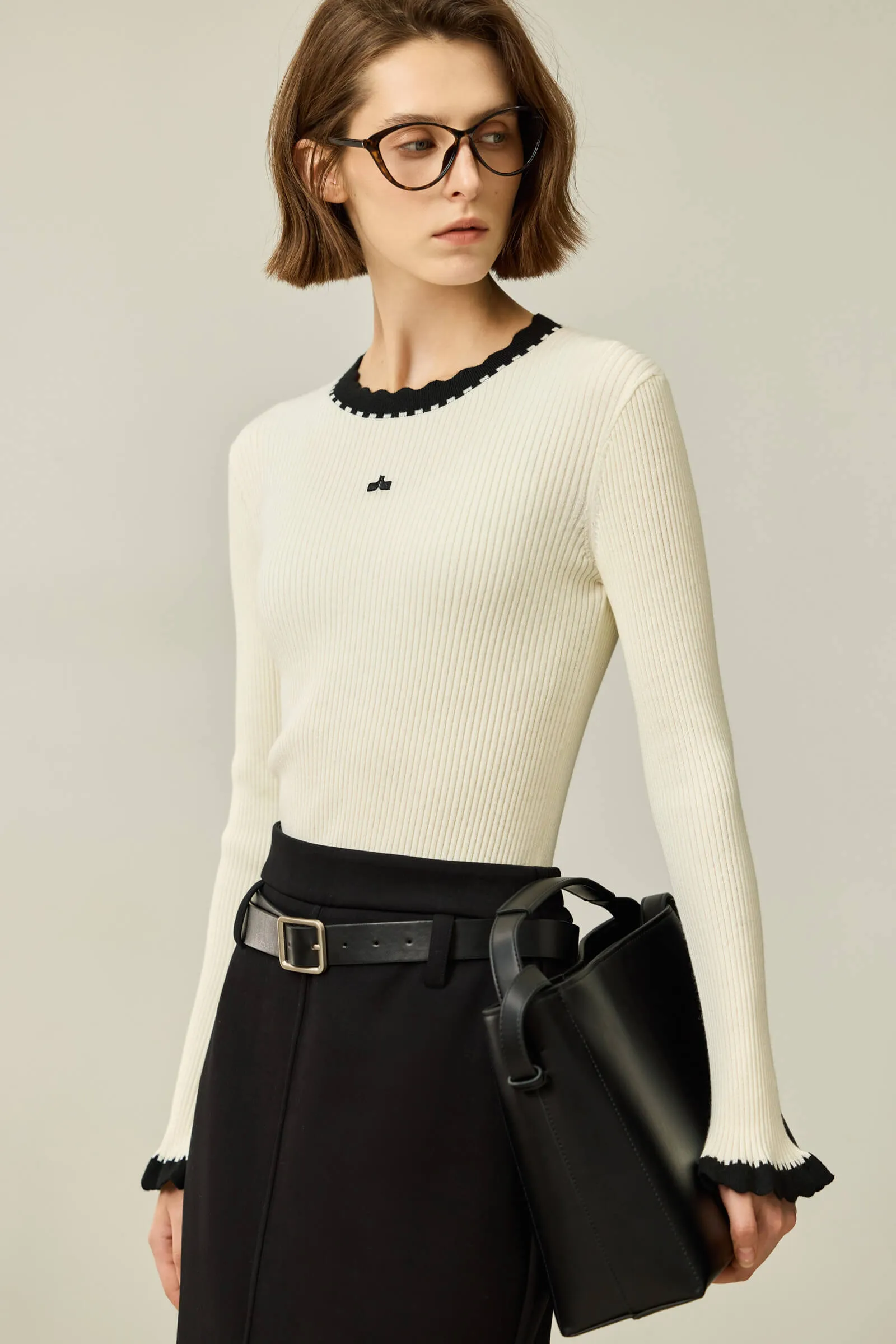 LILY Color-Block Ruffle Collar Fitted Sweater