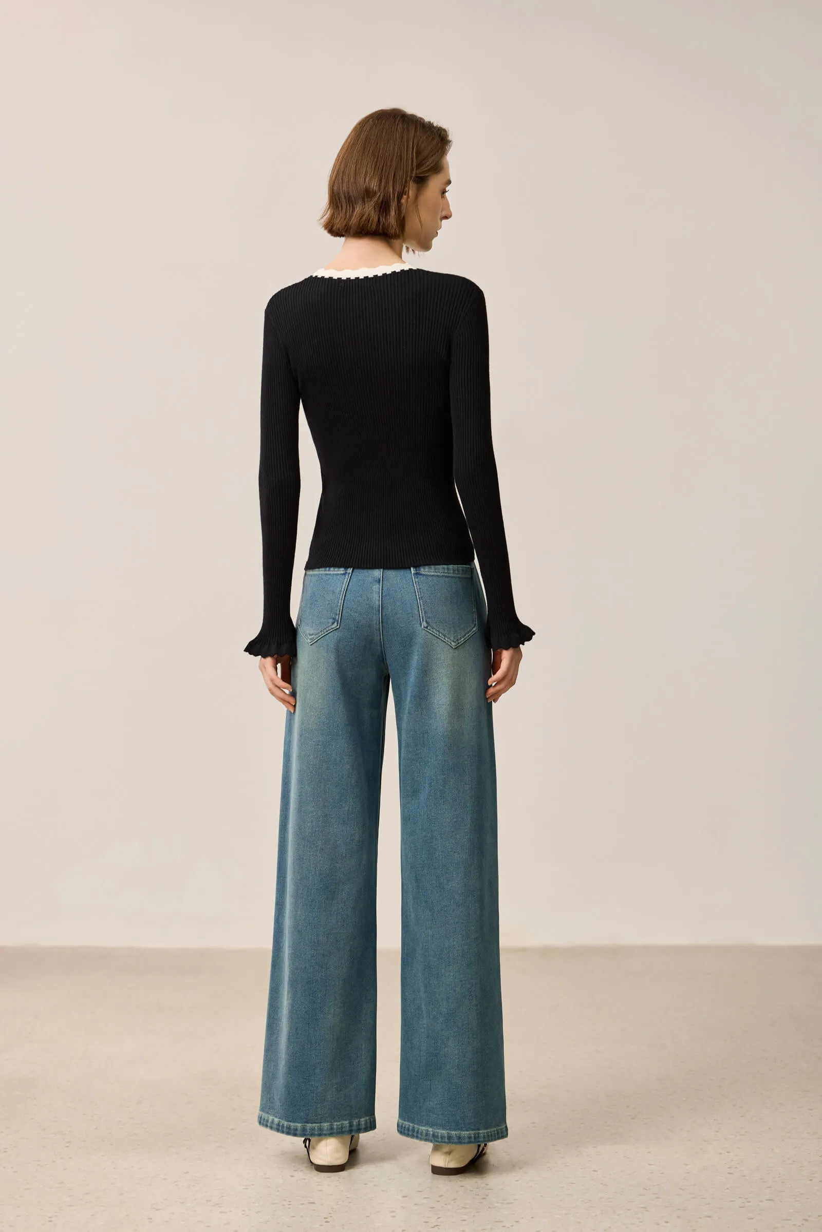 LILY Color-Block Ruffle Collar Fitted Sweater