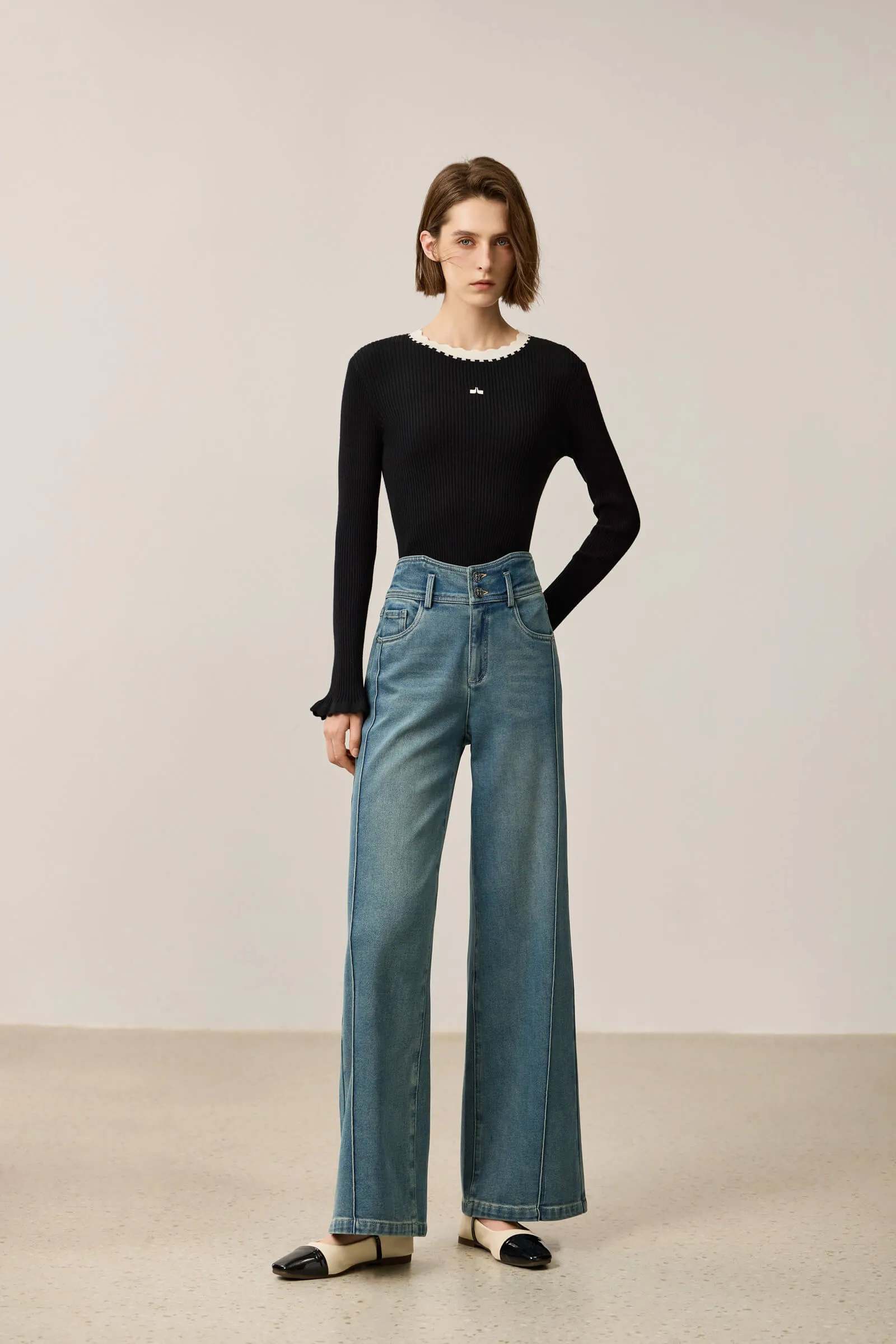 LILY Color-Block Ruffle Collar Fitted Sweater