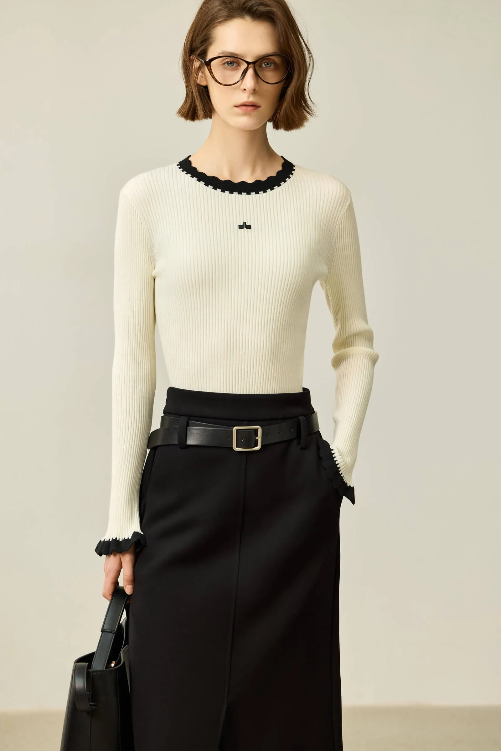 LILY Color-Block Ruffle Collar Fitted Sweater