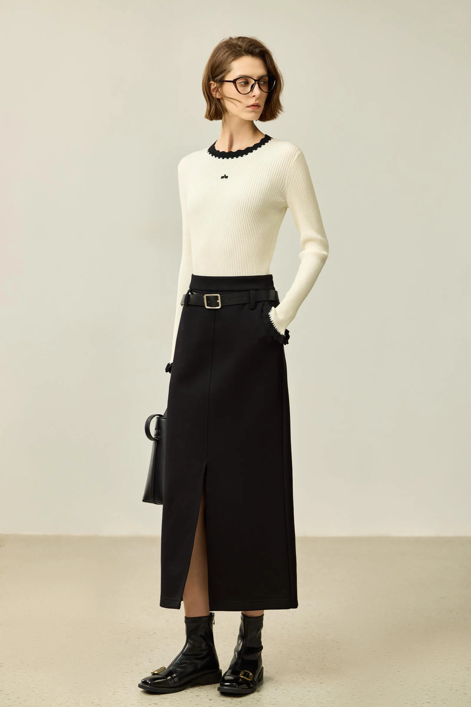 LILY Color-Block Ruffle Collar Fitted Sweater